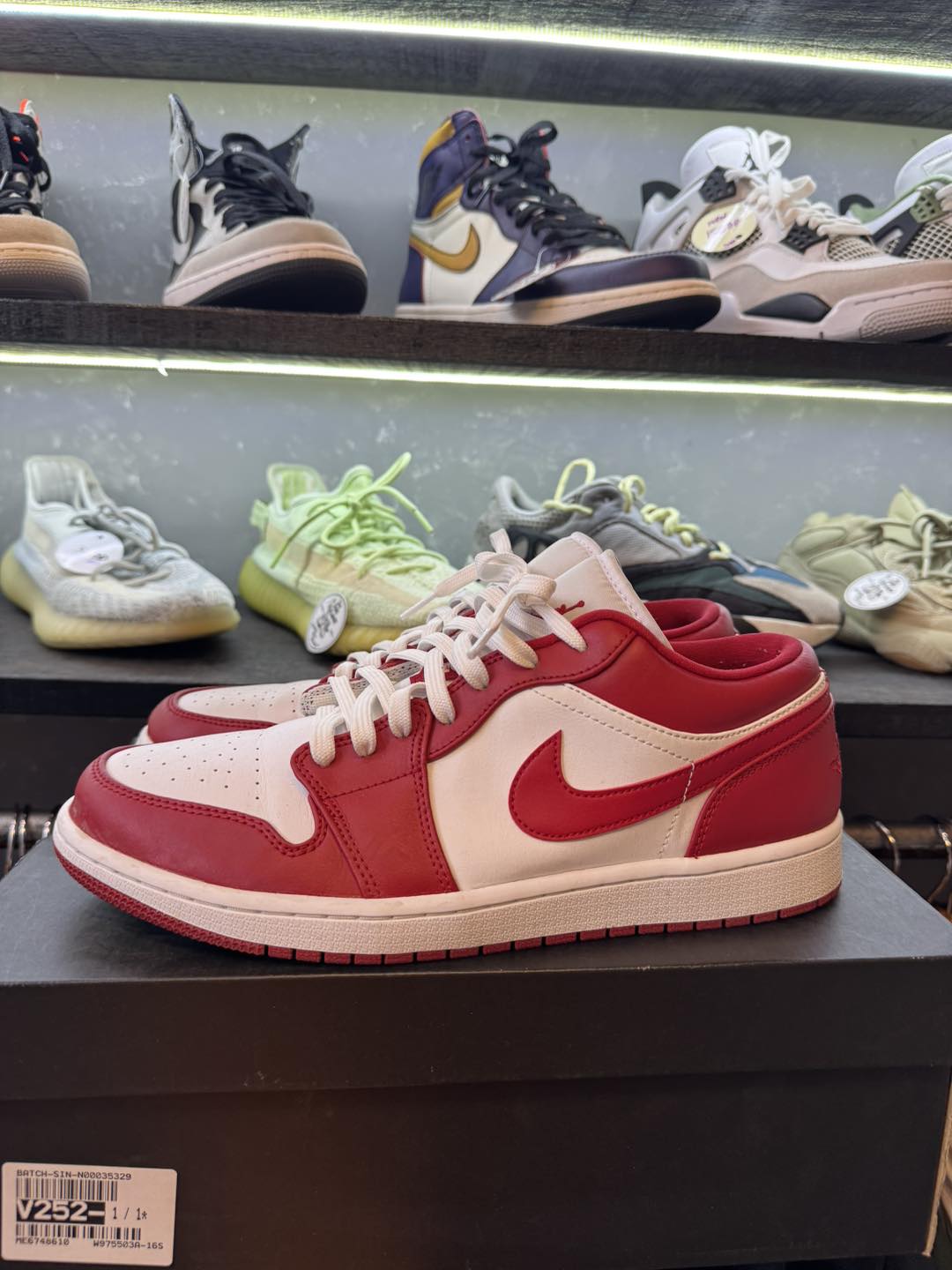 Jordan 1 Low ‘Gym Red’ Size 11US | 45EUR