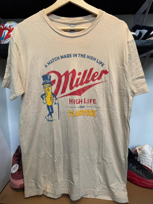 Miller High Life Men's Logo Graphic T-Shirt, Beige Size L