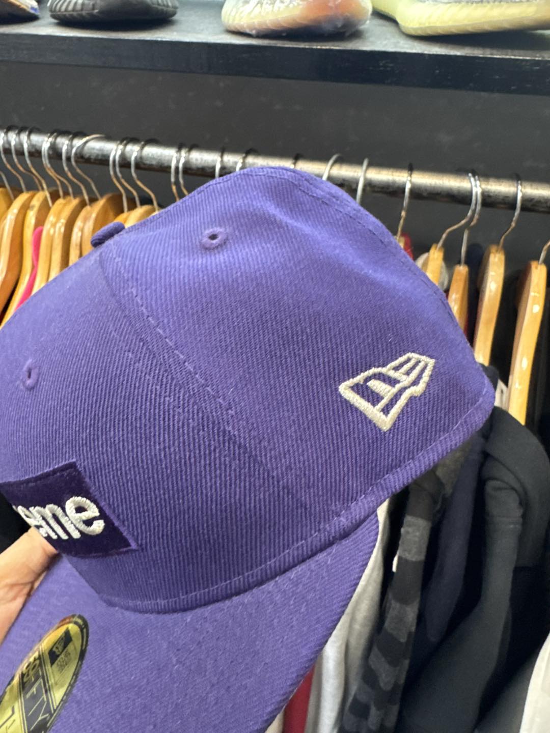 Supreme x New Era 1M Metallic Box Logo ‘Purple Chrome’ (used)