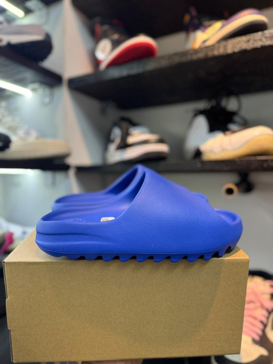 Yeezy Slide Azure